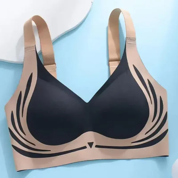 Luxury push-up bra with elegant design