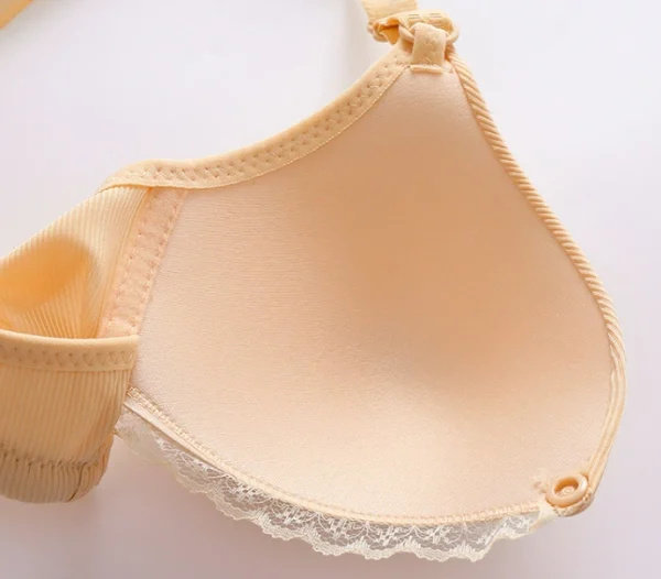 Stylish front button bra with foam padding
